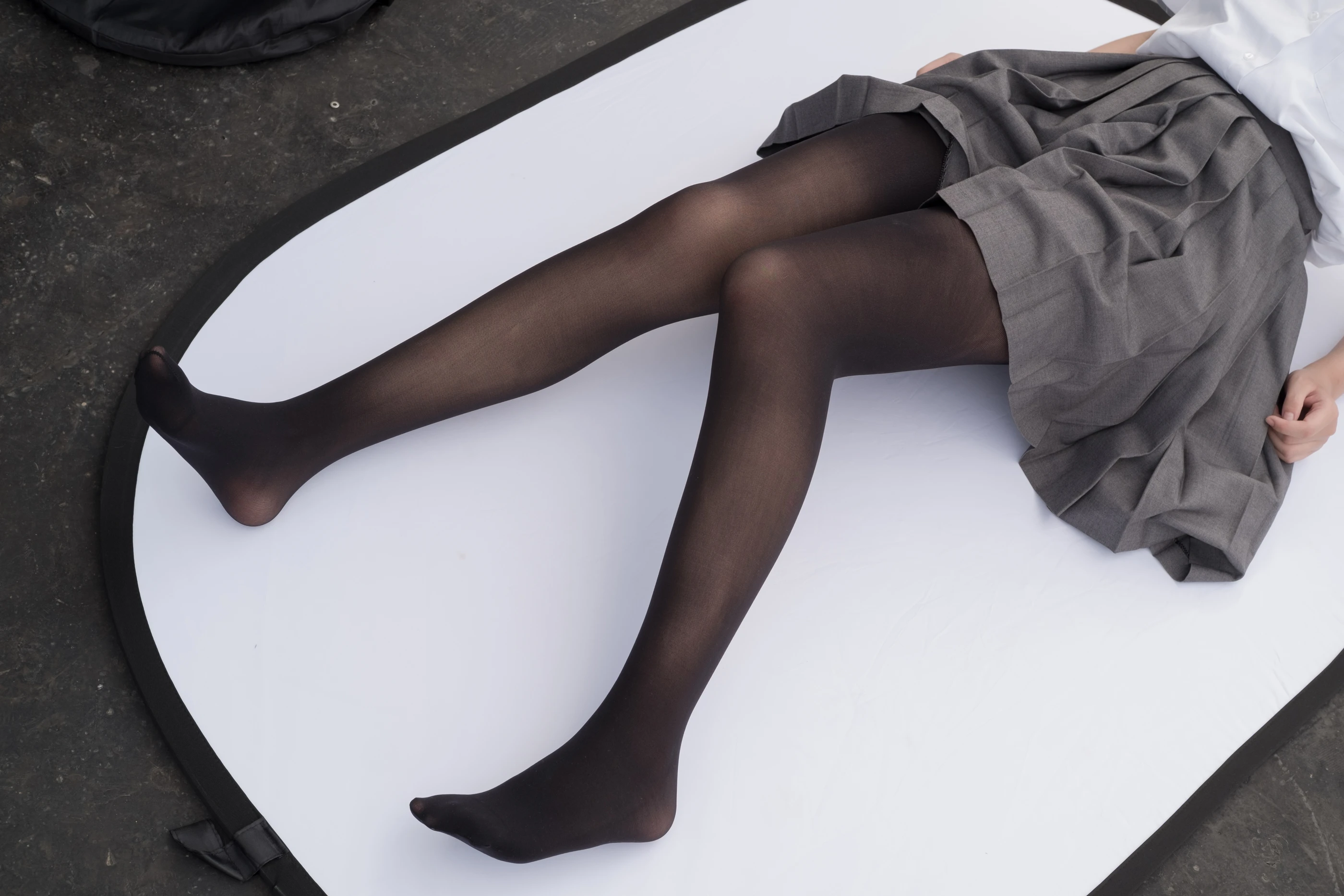 森萝财团 R15-031 [95P]插图3